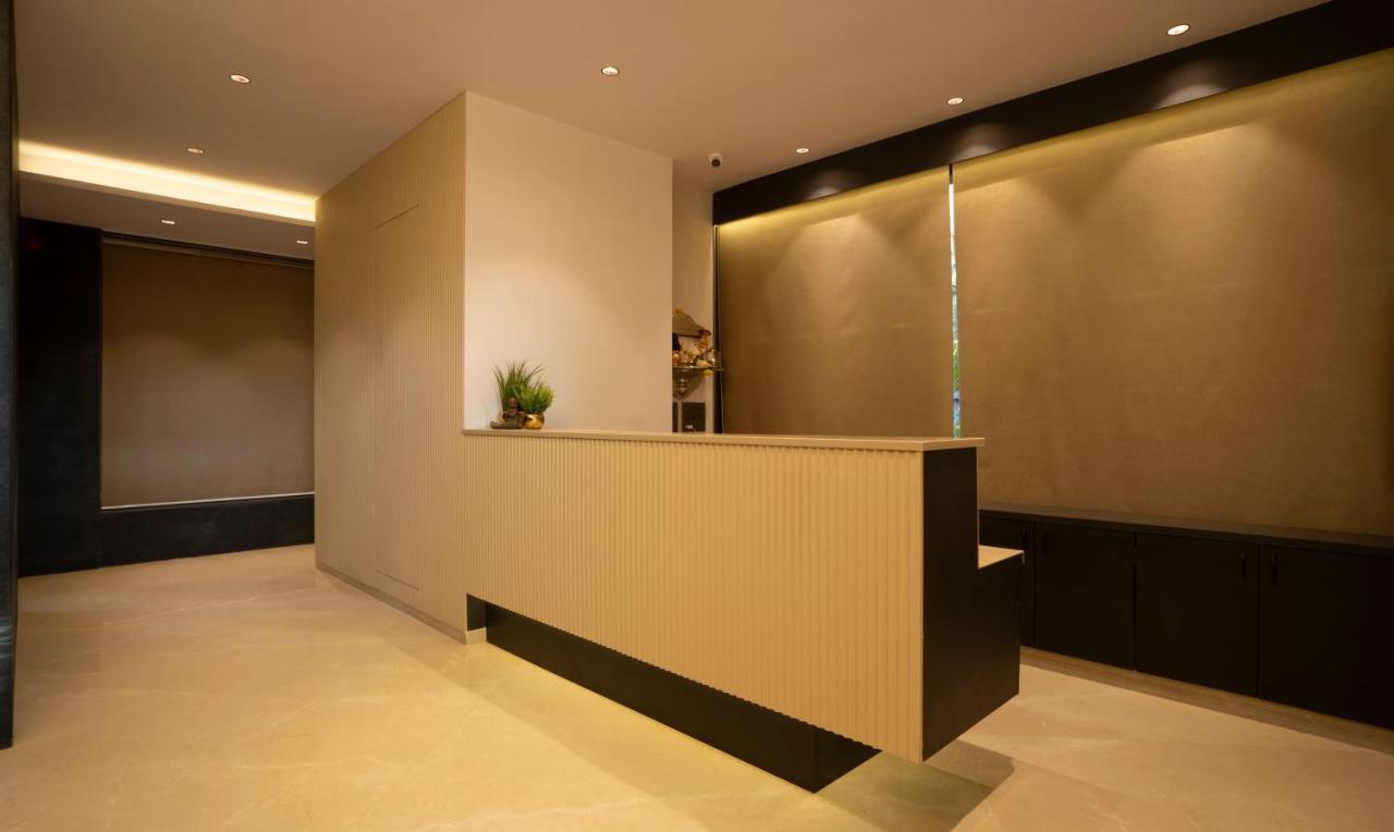 Treebo Premium Savera Inn Mumbai Exteriör bild