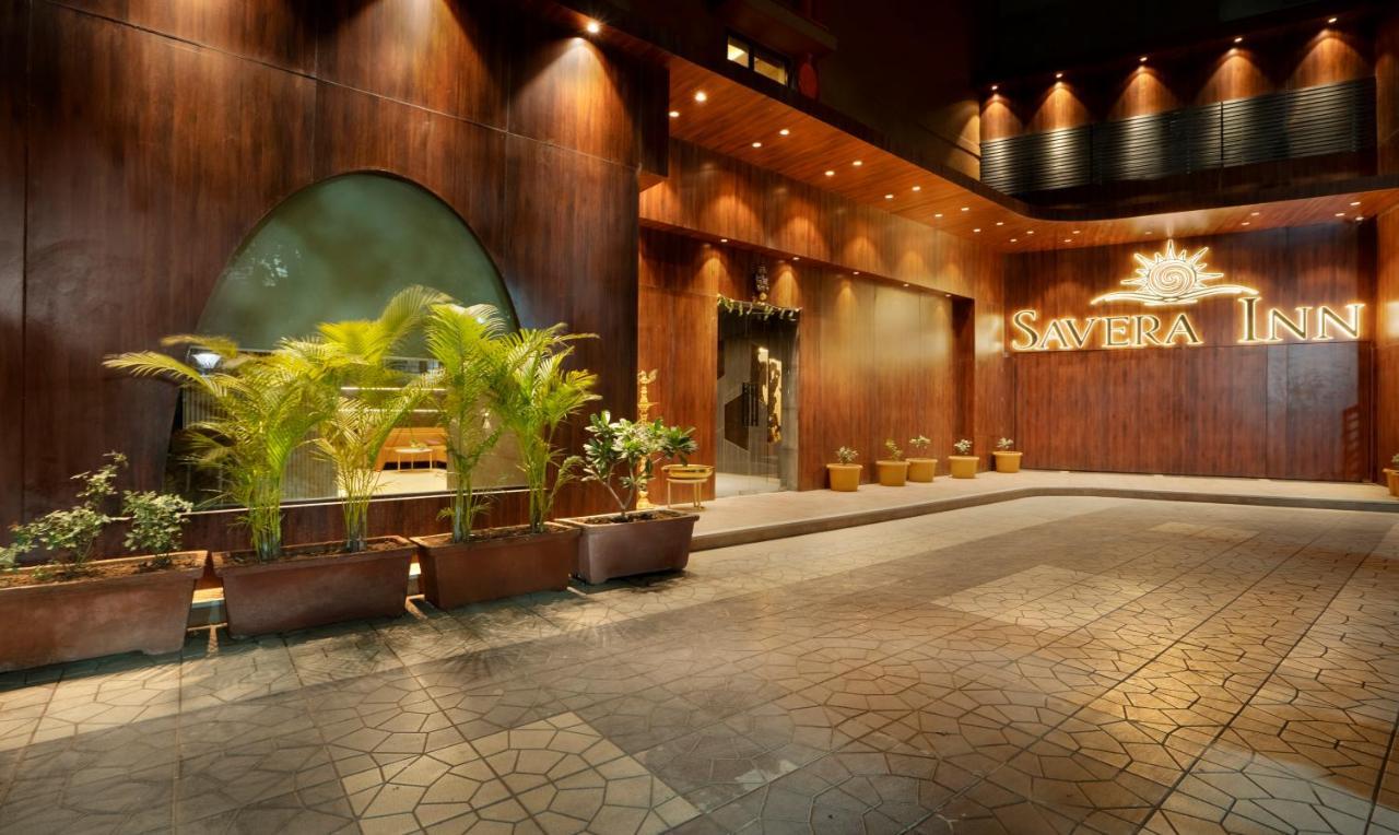 Treebo Premium Savera Inn Mumbai Exteriör bild