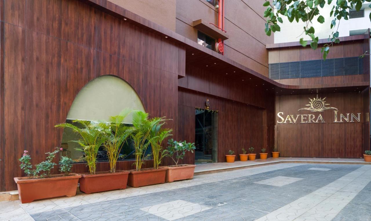 Treebo Premium Savera Inn Mumbai Exteriör bild